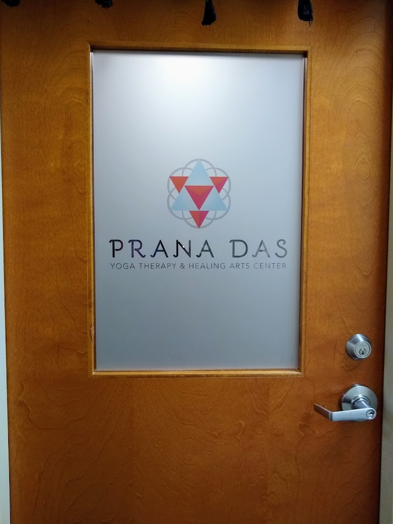  Prana Das Yoga
