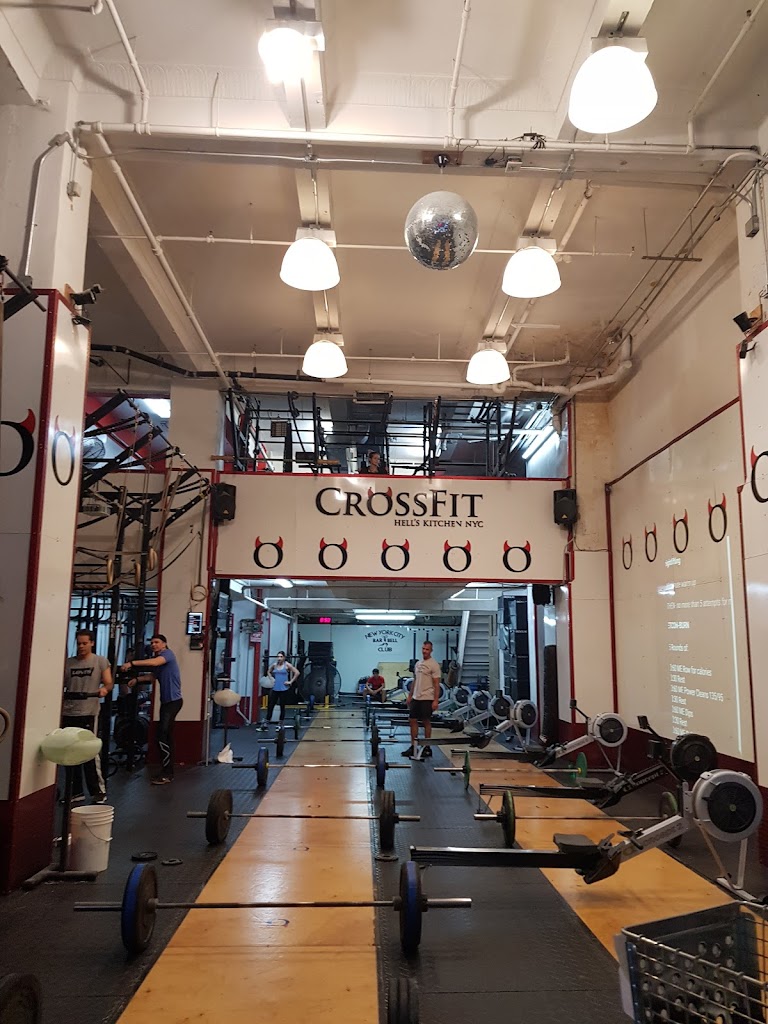  CrossFit Hell's Kitchen NYC