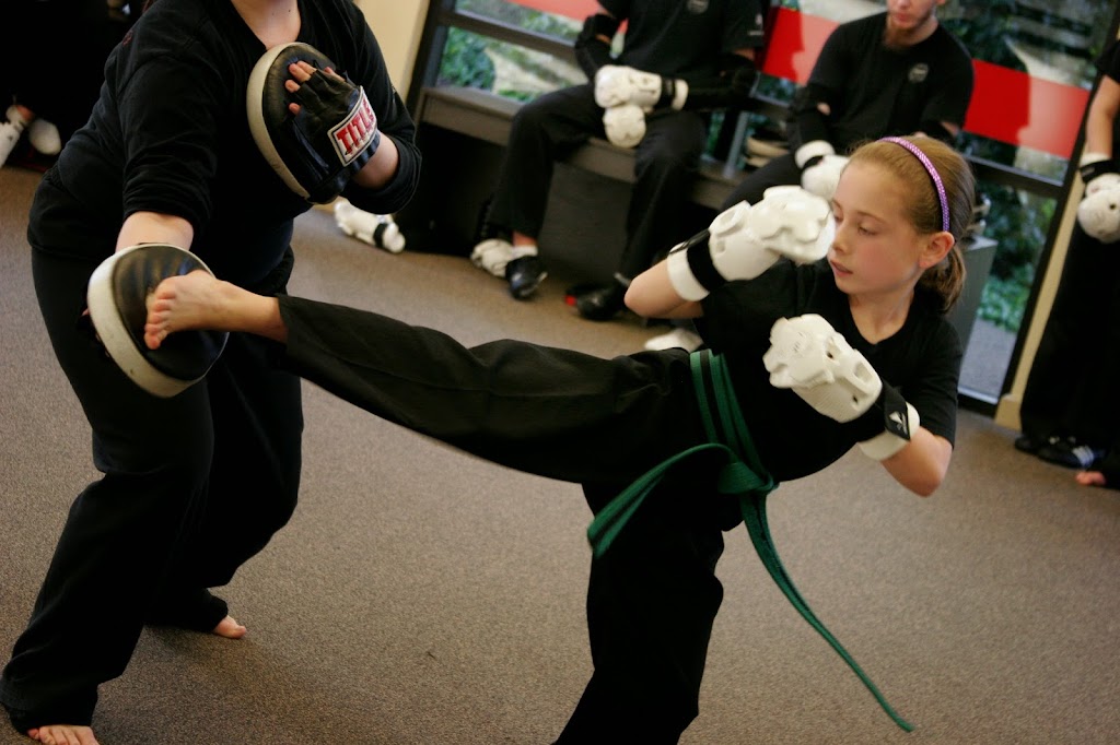  Academy of Modern Martial Arts