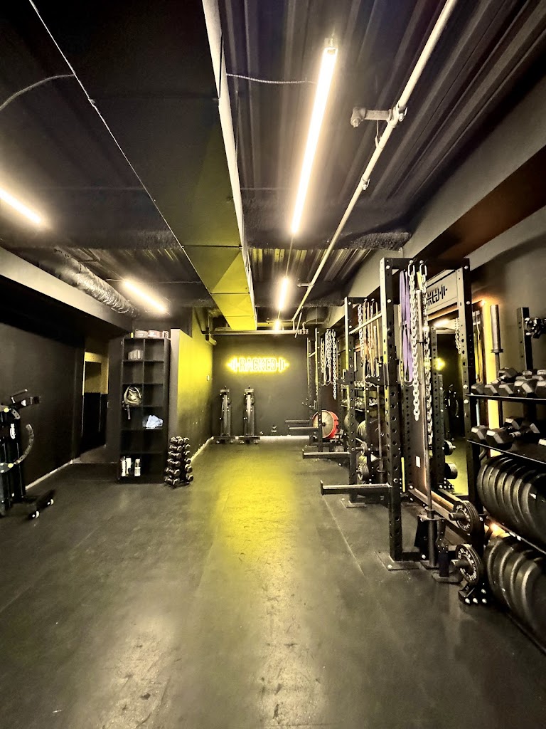  Racked Studio - Newport Beach