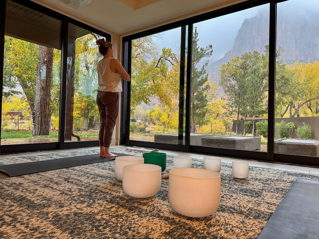  Cosmic Flow: Yoga + Meditation + Sound Healing