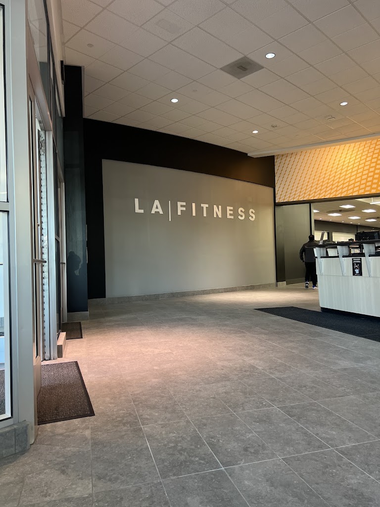  LA Fitness