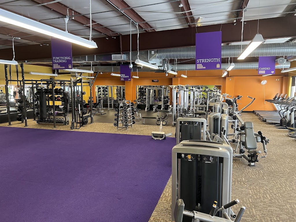  Anytime Fitness
