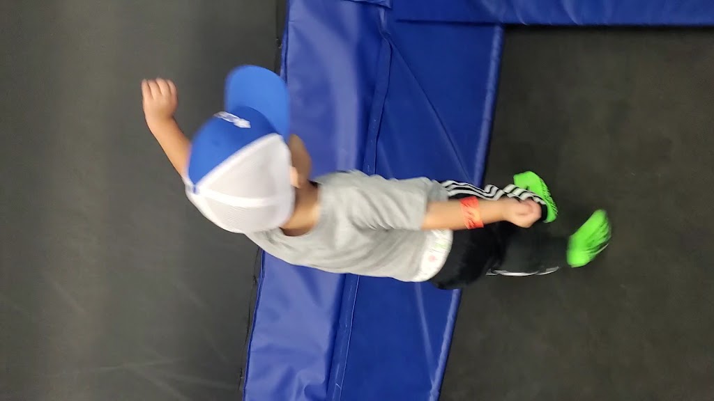  Trampoline jump