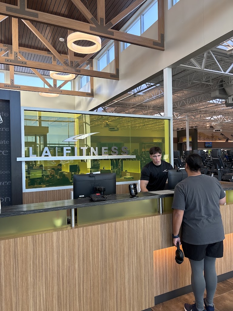  LA Fitness
