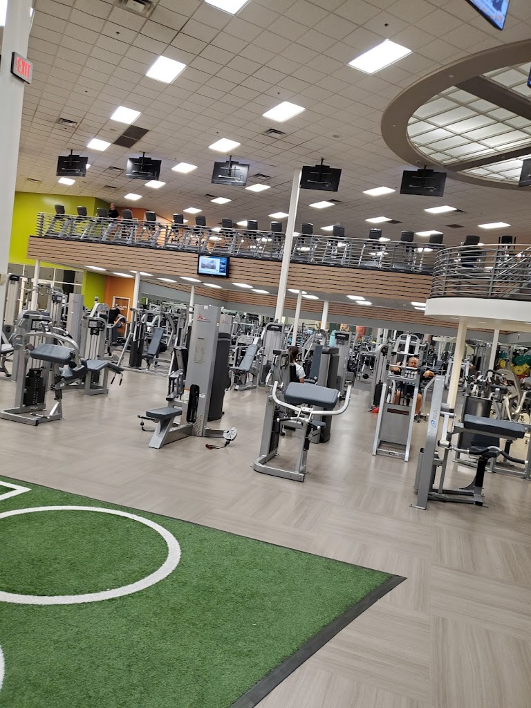  LA Fitness