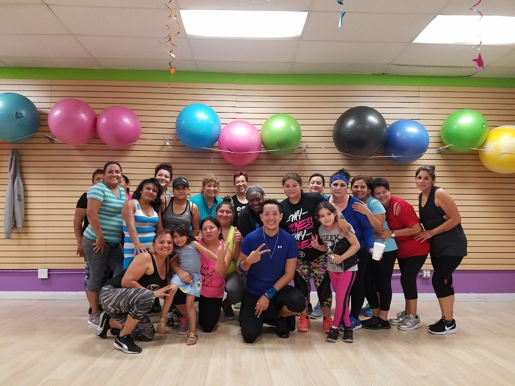  Reyes Nutrition Fit.