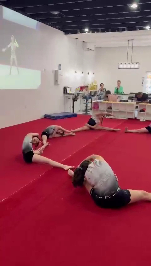  StrongGirls Gymnastics