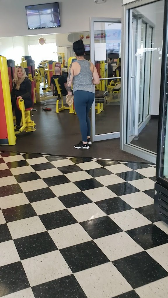  Retro Fitness