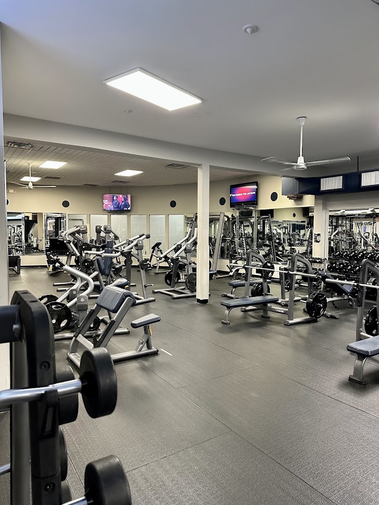  The Sports Club of West Bloomfield