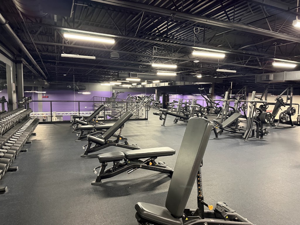  Crunch Fitness - Myrtle Beach