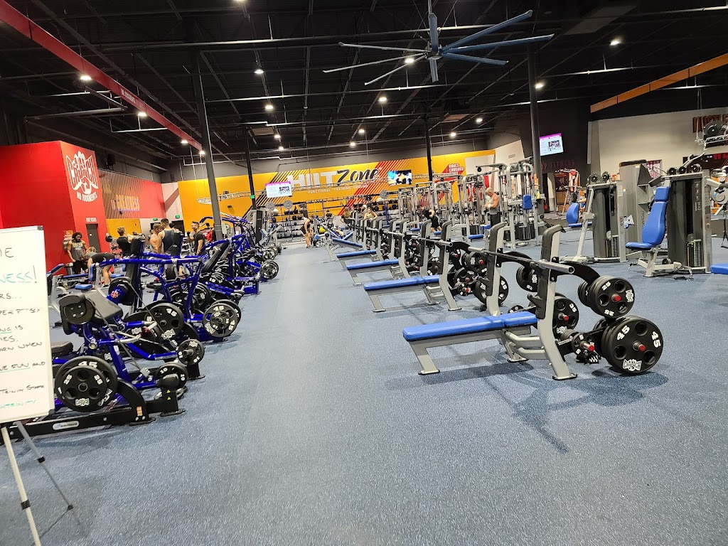  Crunch Fitness - Trinity