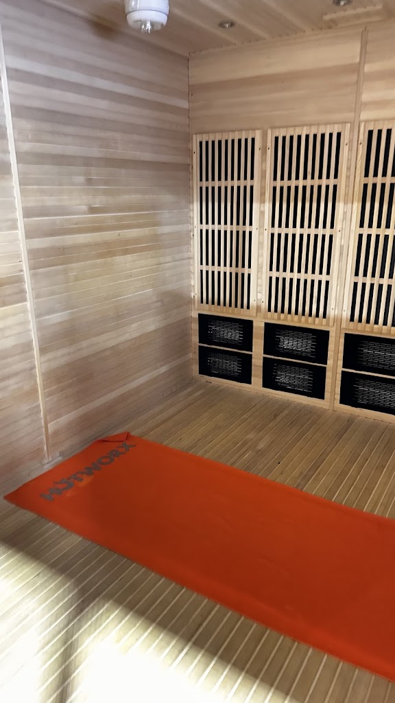  HOTWORX - Dallas, TX - Bishop Arts