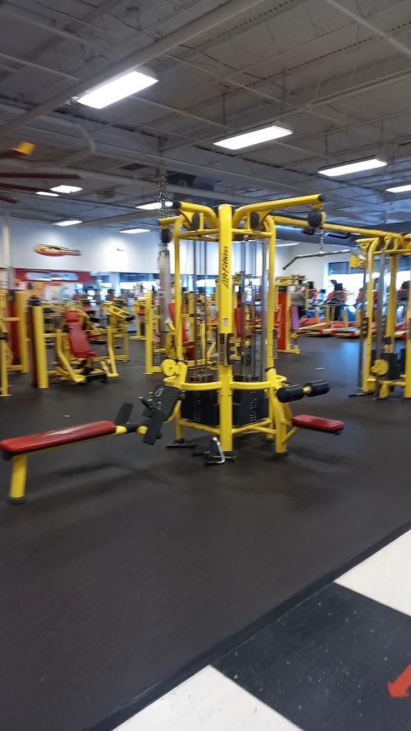  Retro Fitness