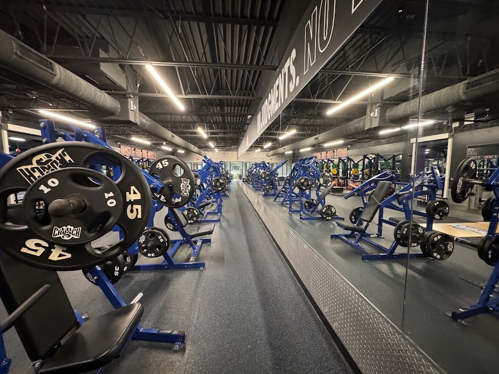  Crunch Fitness - Tampa Palms