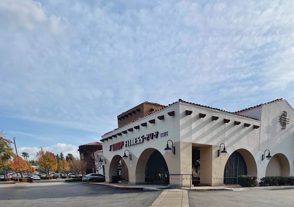  Snap Fitness 24/7 - Orange