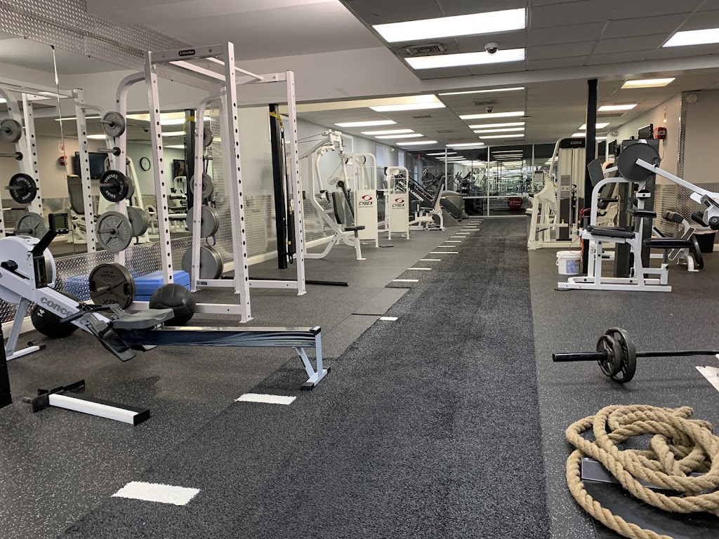  Elite Fitness of Huntington