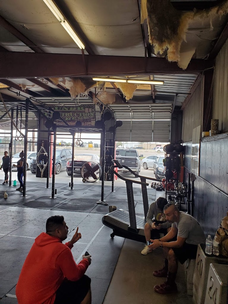  Undr Construction Fitness