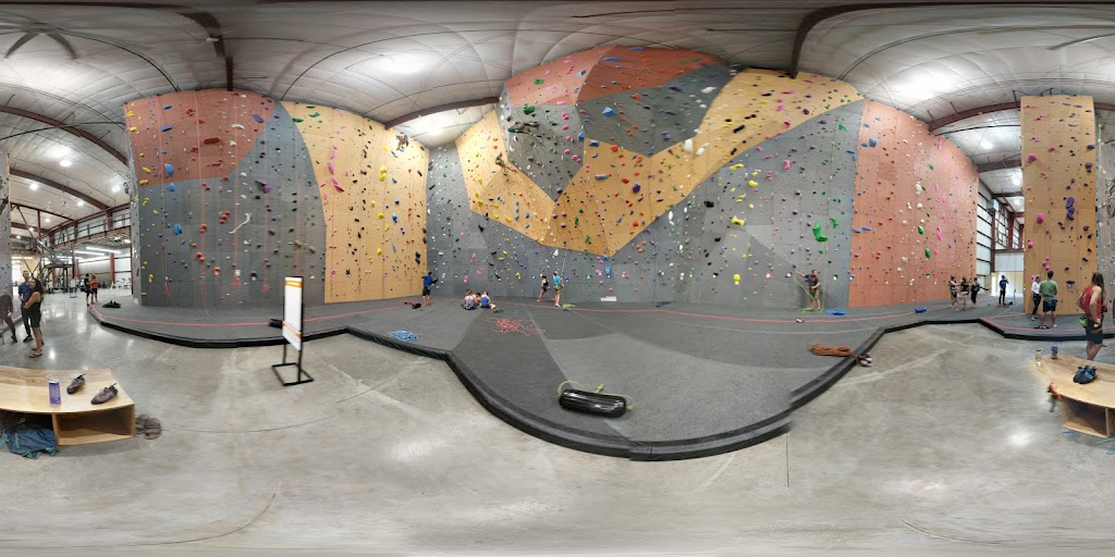  Vertical World North