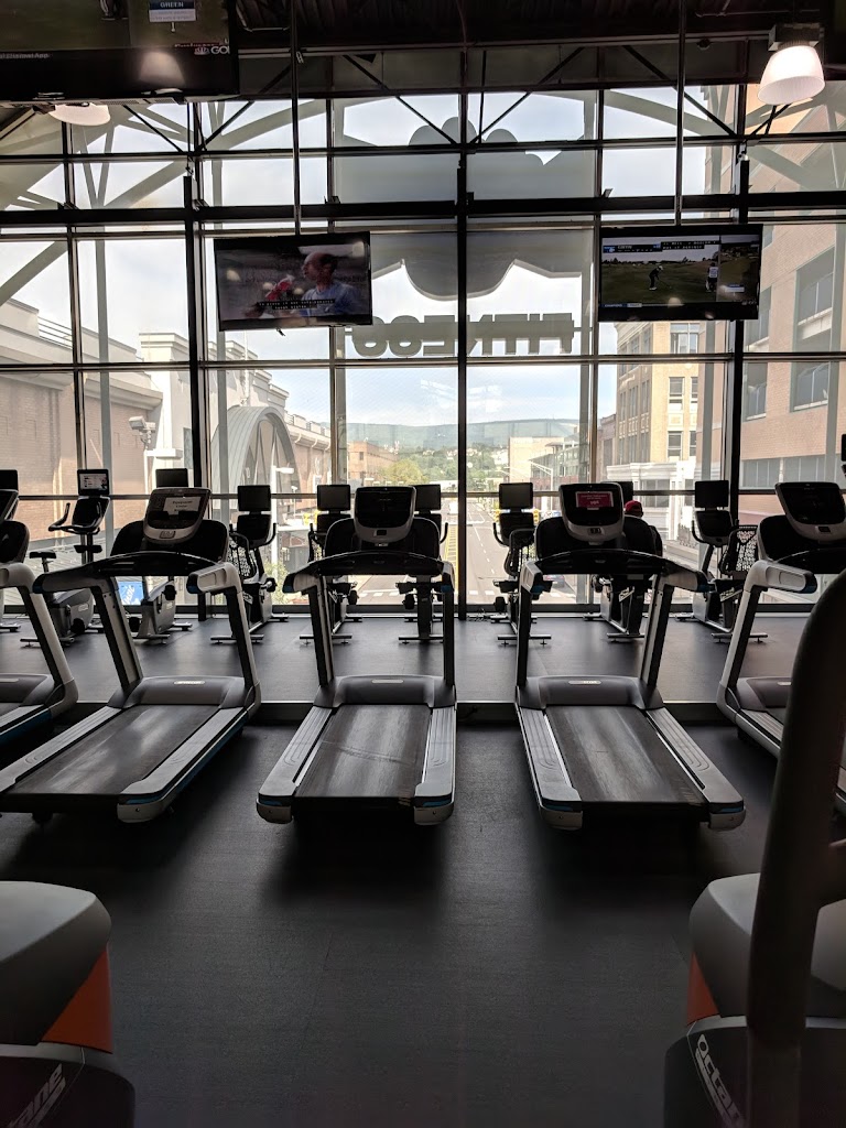 Crunch Fitness - Scranton