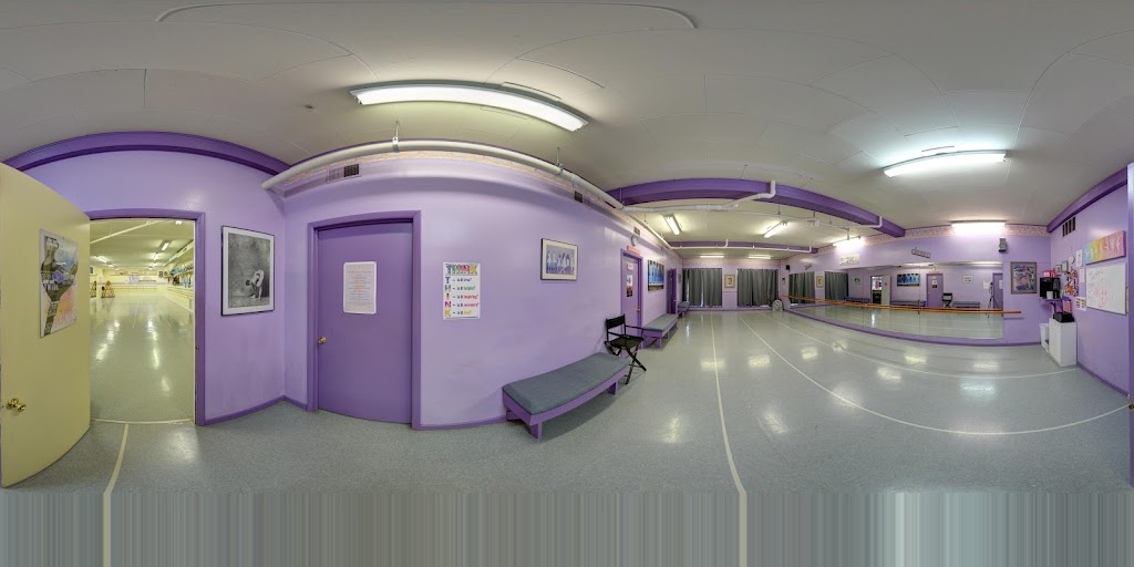  Center Stage Academy Of Dance