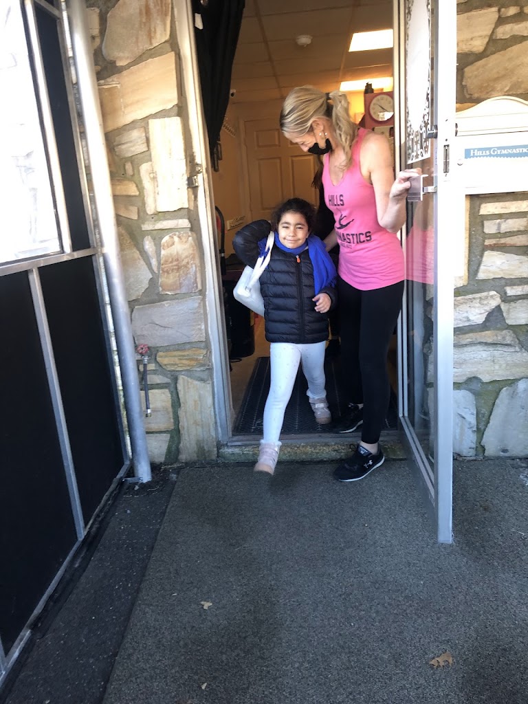  Half Hollow Hills Gymnastics