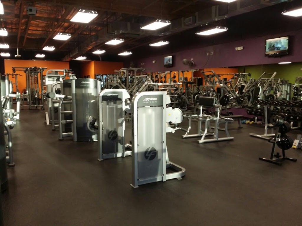  Anytime Fitness