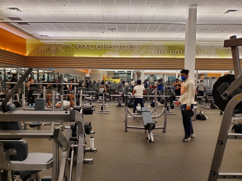  LA Fitness