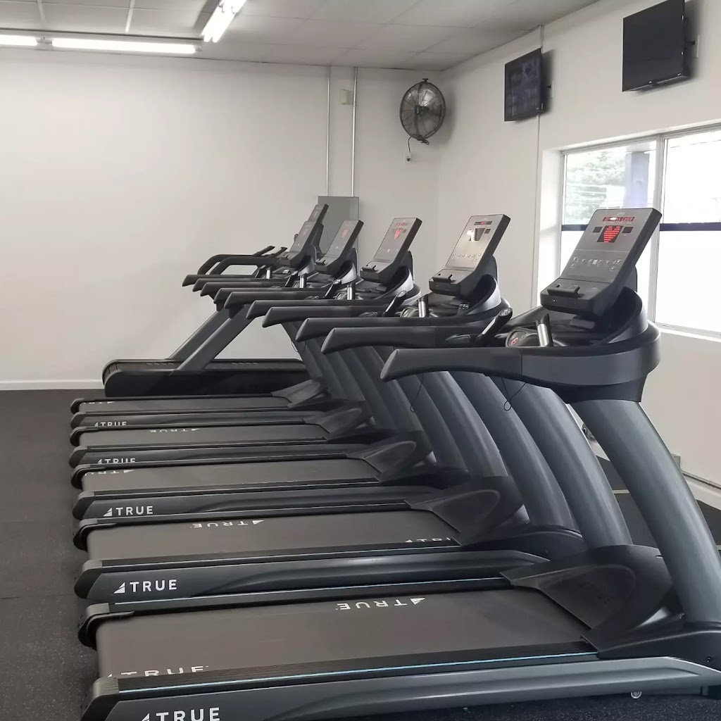  Panther Gym & Fitness/Tanning