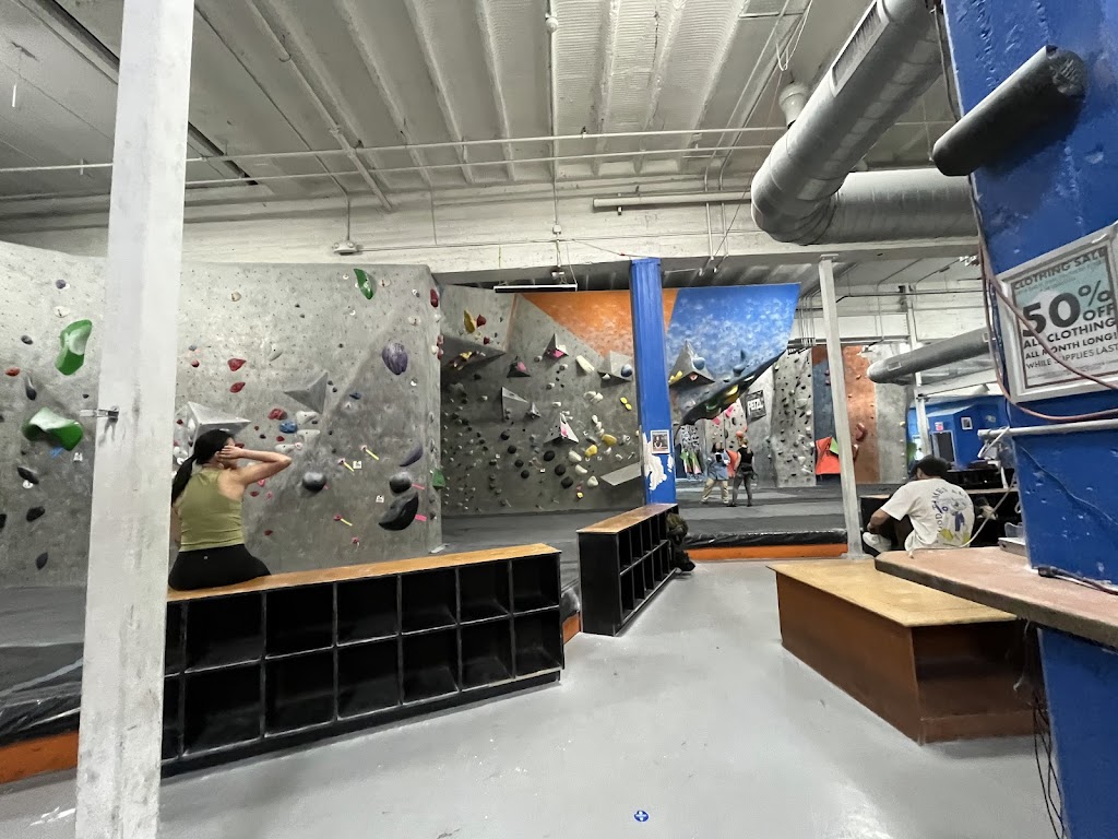  Rock Spot Climbing: South Boston