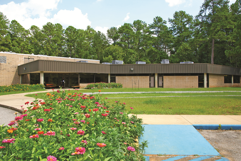  Senior And Therapeutic Recreation Center