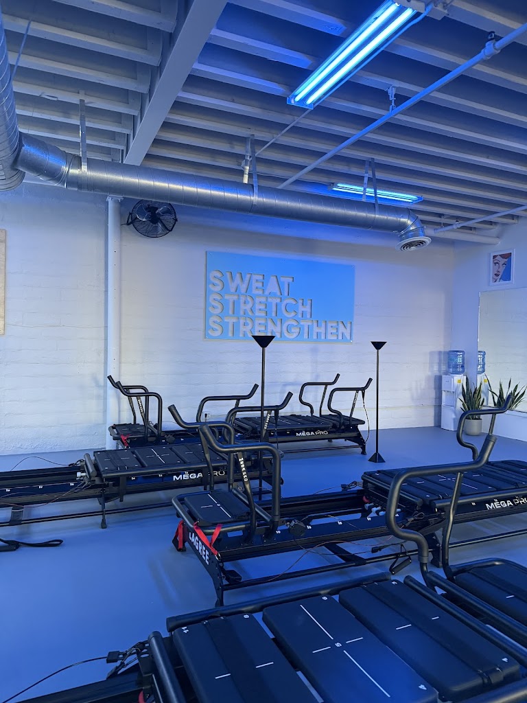  LYV Fitness | Megaformer Training in Palm Desert