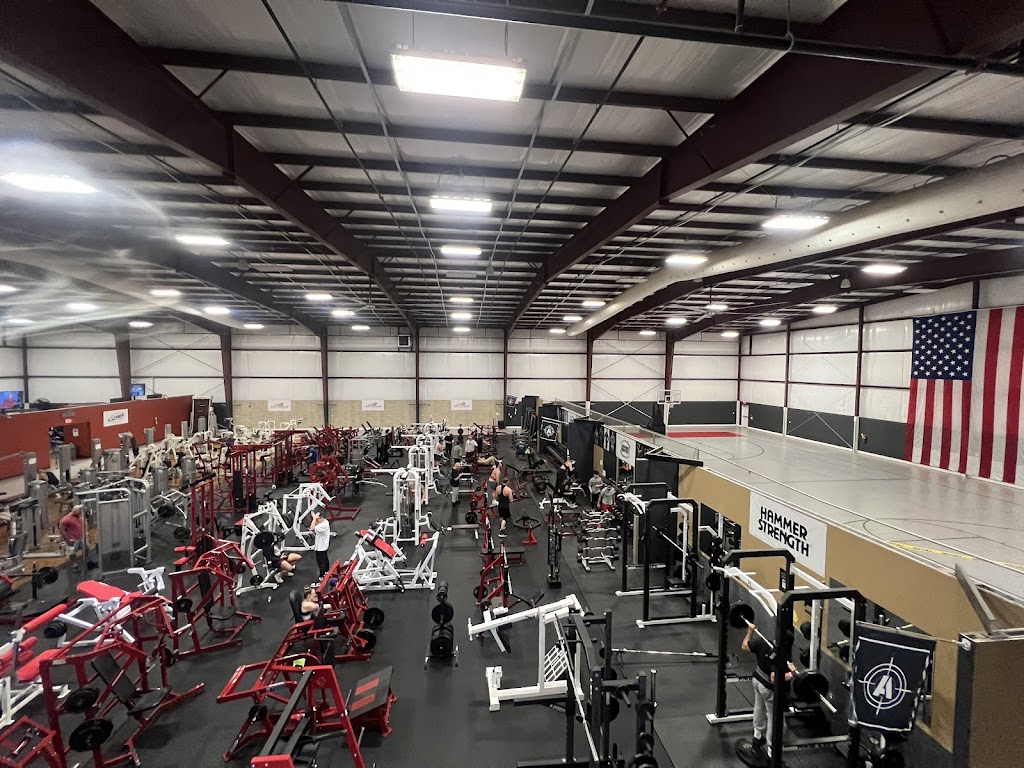  Iron Jungle Family Fitness