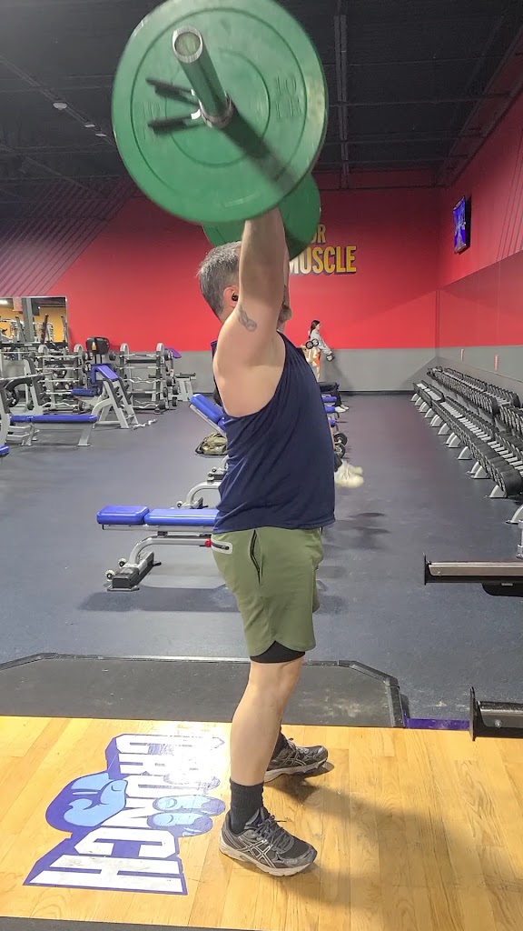  Crunch Fitness - Longview