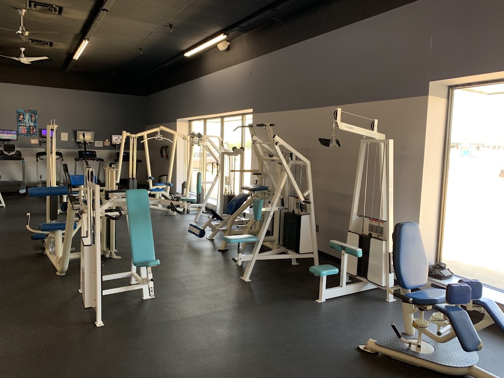  Select Fitness & Tanning