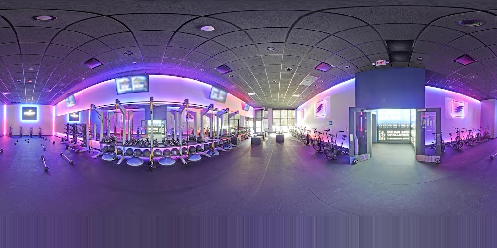  Basecamp Fitness Chicago (West Loop)