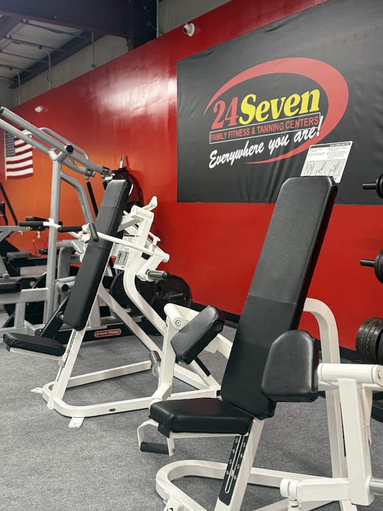  24Seven Family Fitness & Tanning Centers