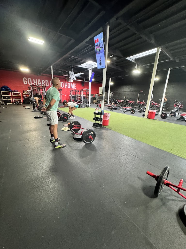  Hardcore Fitness Huntington Beach