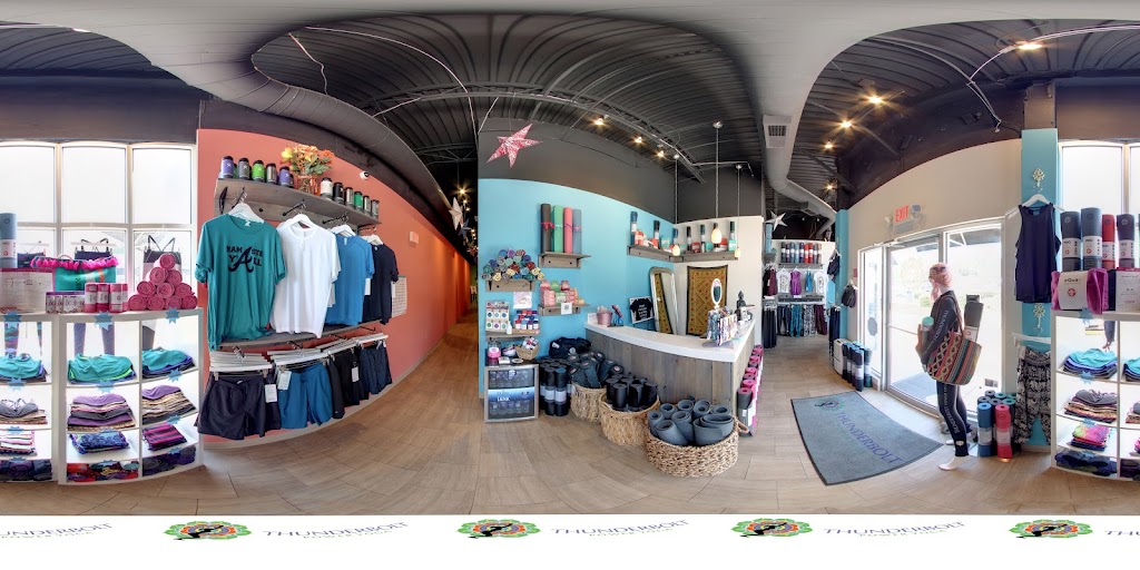  Thunderbolt Power Yoga