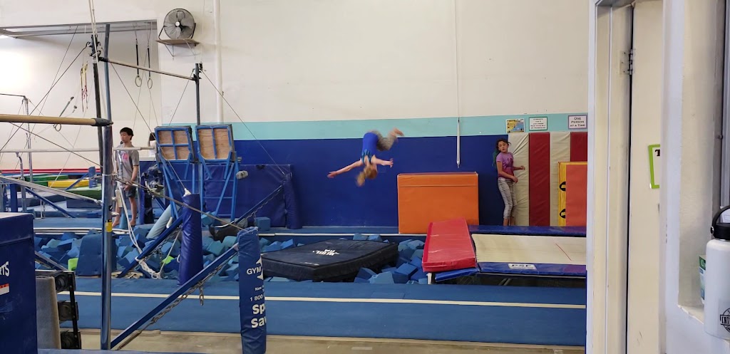  California Sports Center - Race St