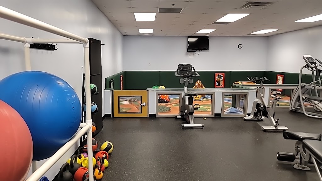  Navy Mid-South Fitness Center and NOFFS Zone