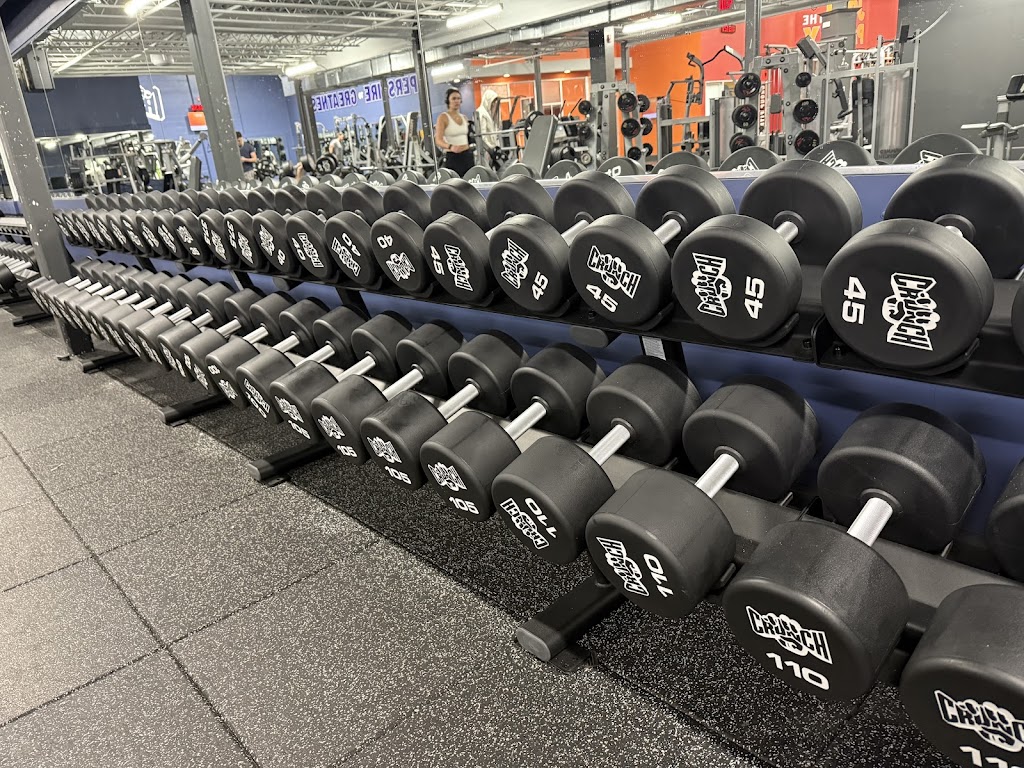  Crunch Fitness - South Marlboro