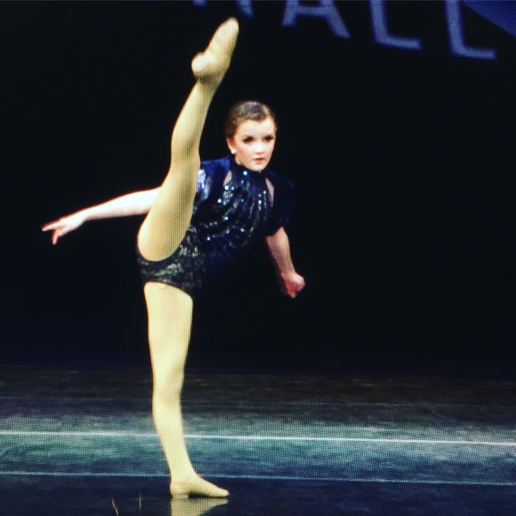  AK Dance Away Dance Studio