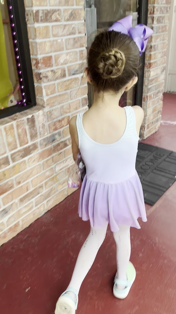  Dione Lopes Dance & Fitness