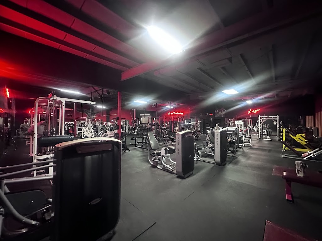  Sho Offz Fitness West