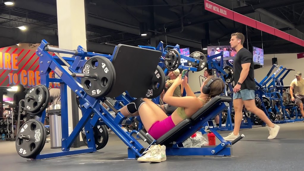  Crunch Fitness - St. Pete Northeast