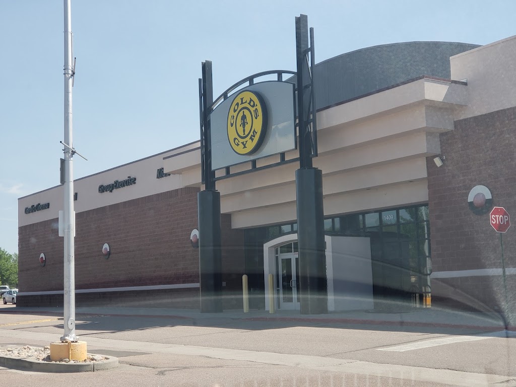  Gold's Gym