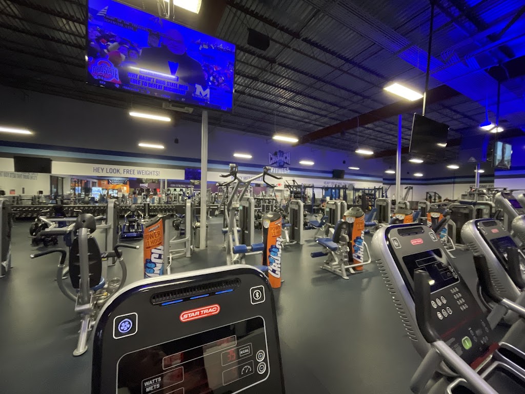  Crunch Fitness - Vancouver Plaza