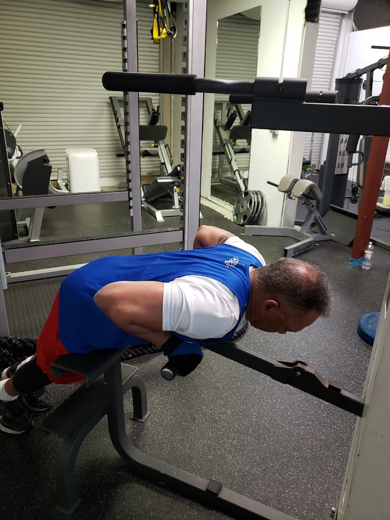  Smiley's Champion Fitness