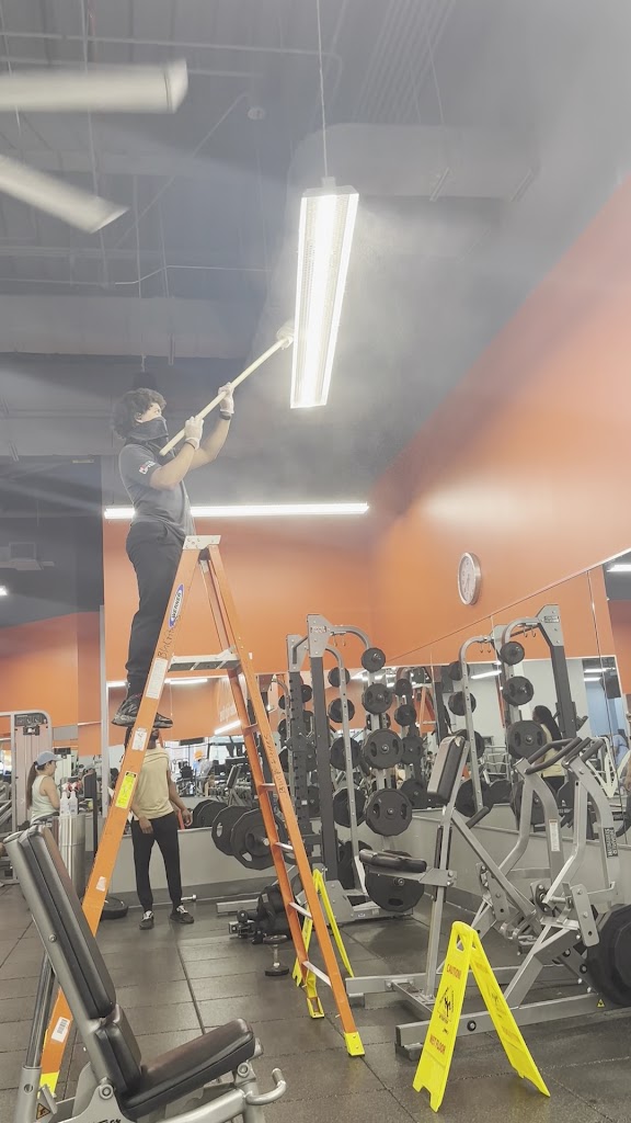  Blink Fitness (PureGym)